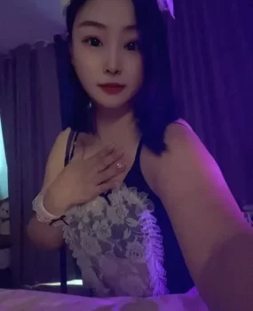 极品嫩妹服务认真