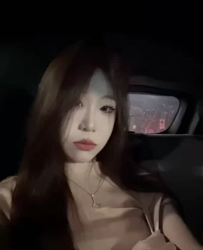 19岁M属性的丫头