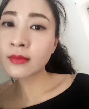 分享一个极品兼职女娜娜