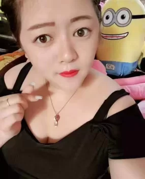 一个泄火专用的小美女