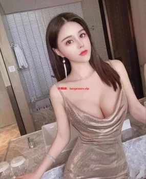 性感兼职小妖精